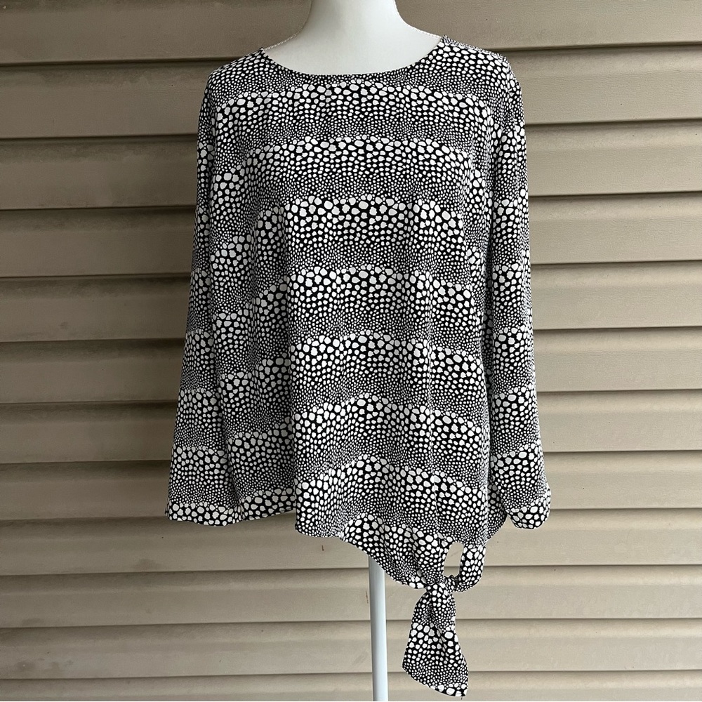 •Talbots• Black/White Spotted Print Side Tie Blouse - Size 3Xp